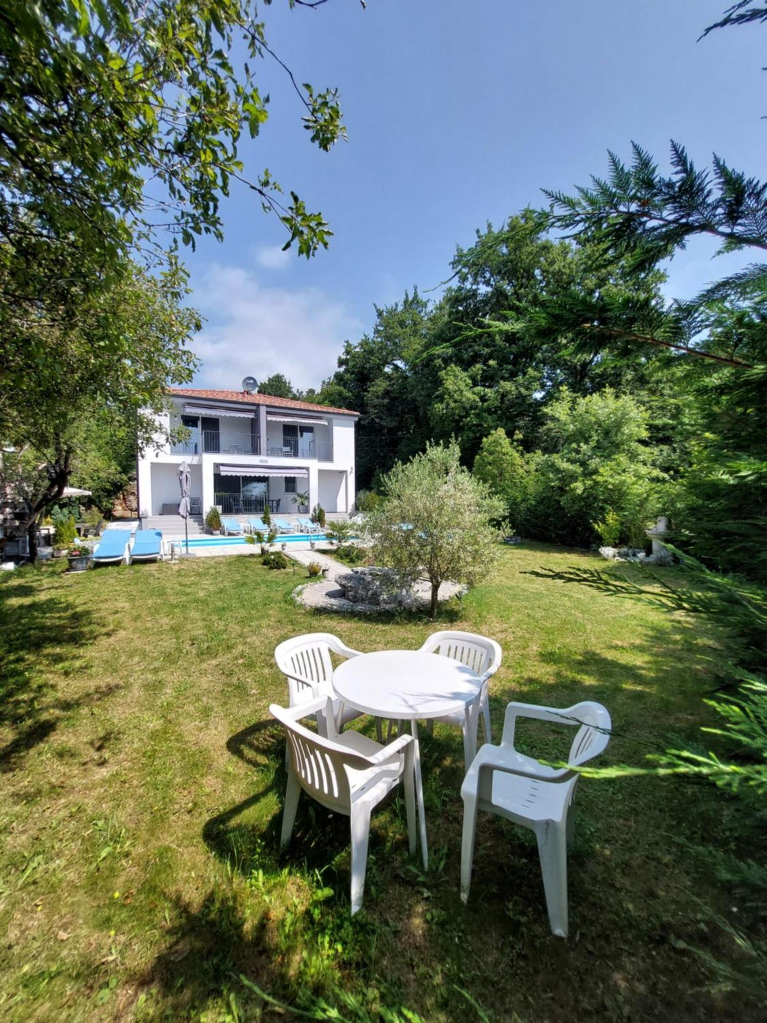 Villa Madlen Ičići Exterior foto